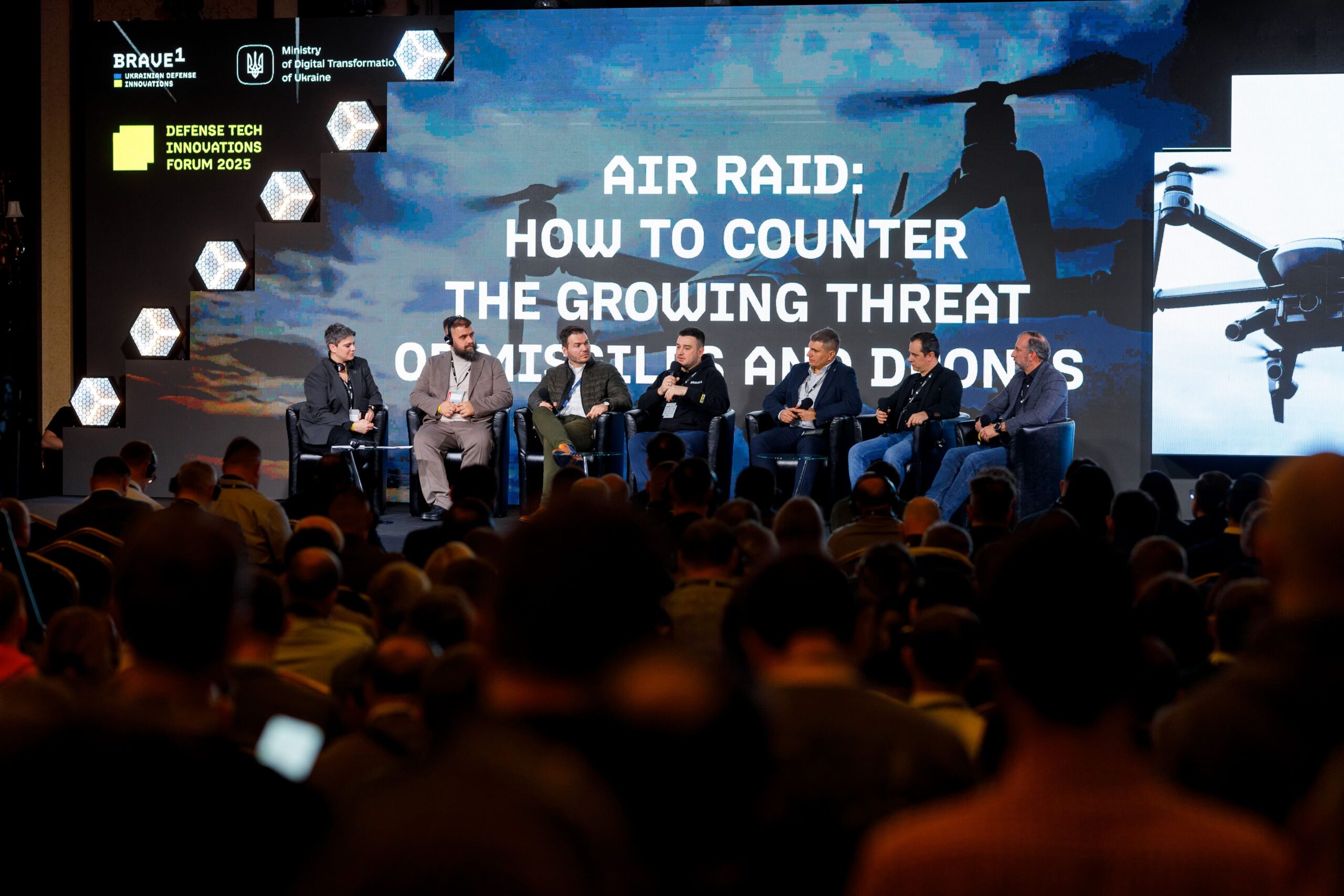 SPEKA: ДРОНИ-ПЕРЕХОПЛЮВАЧІ МОЖУТЬ ПОСИЛИТИ ППО УКРАЇНИ: ПІДСУМКИ DEFENSE TECH INNOVATIONS FORUM 2025
